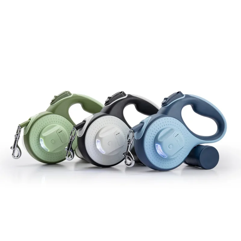 heavy duty retractable dog leash with LED light, dispenser