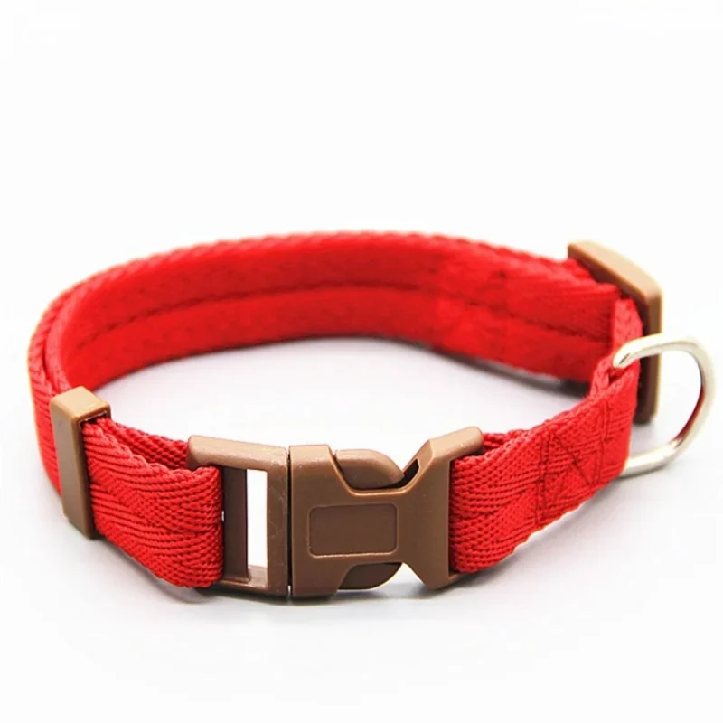 red collar