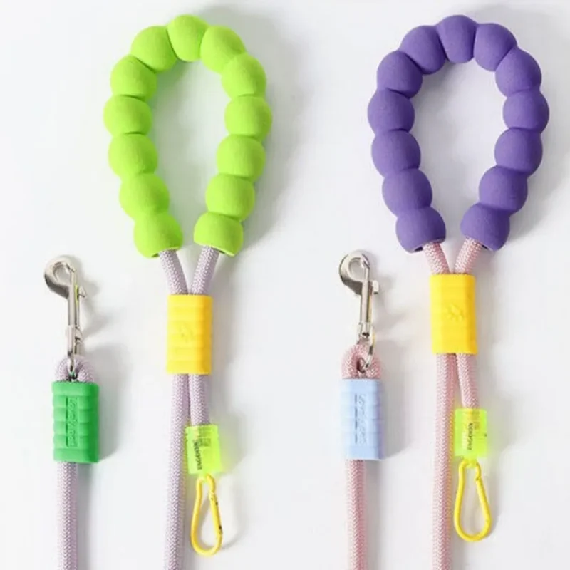 Dog Leash can be Worn Cross-Body with Cloud Foam Cotton Handle