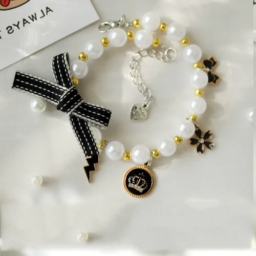 collar with black decorations